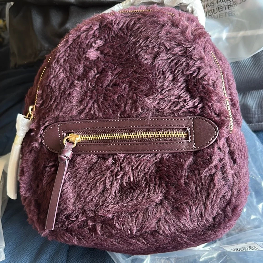 🎒✨ NWT Express Plush Purple Mini Backpack Gold Zipper Soft Faux Fur